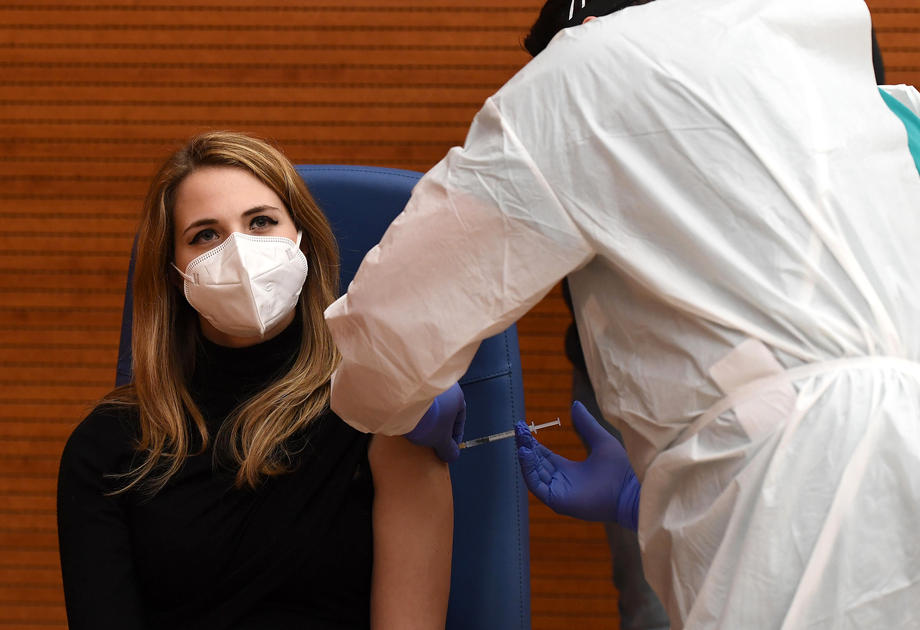 Italija: Više od pola miliona vakcinisanih